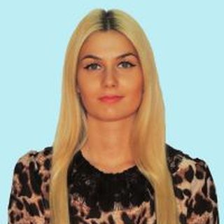 Becze Noémi