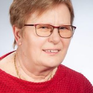 Gombár Mária